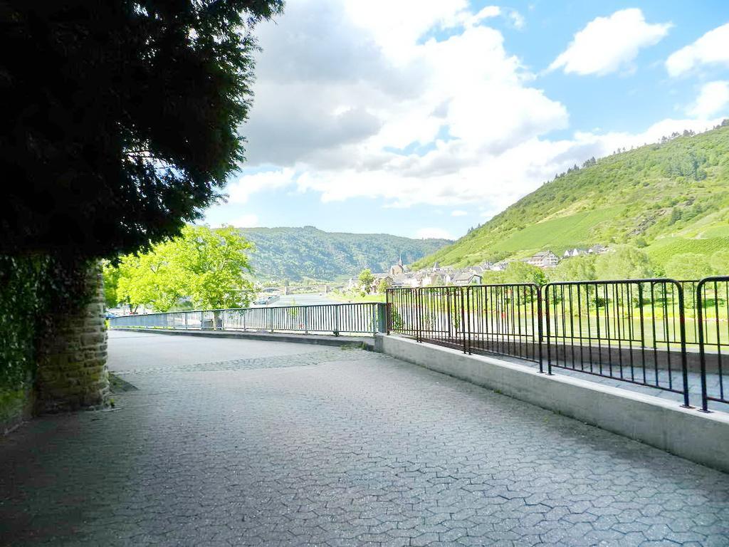 Ferienwohnung Lastro Cochem Exteriör bild